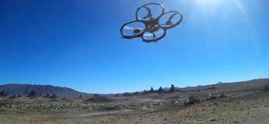 Drohne im Praxisflugtest